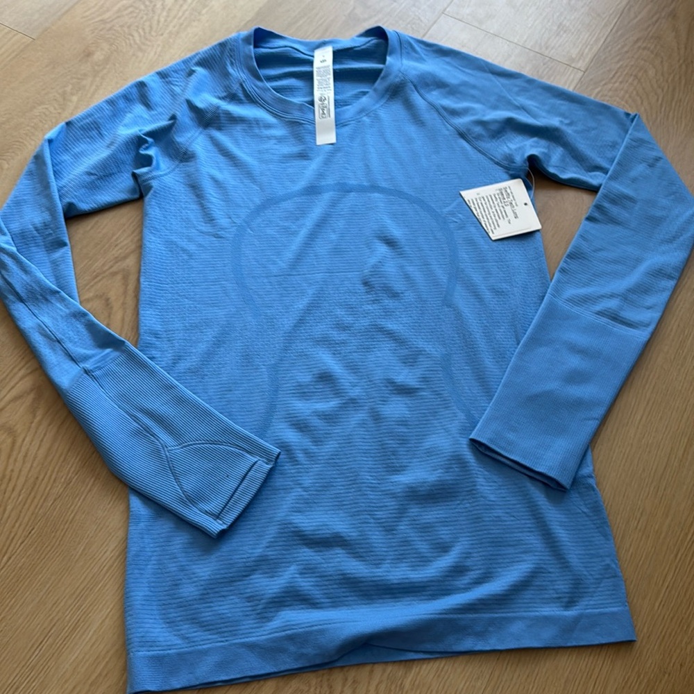 NEW lululemon swiftly tech long sleeve 6